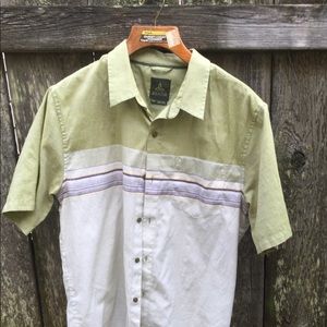 Men’s Prana button-down short-sleeve summer shirt